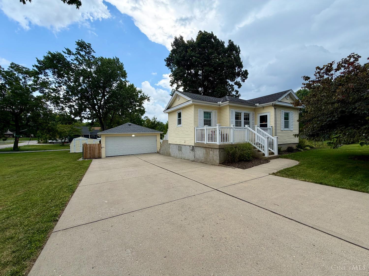 11560 Walnut Street, Springdale, OH, 45246 — photo 4