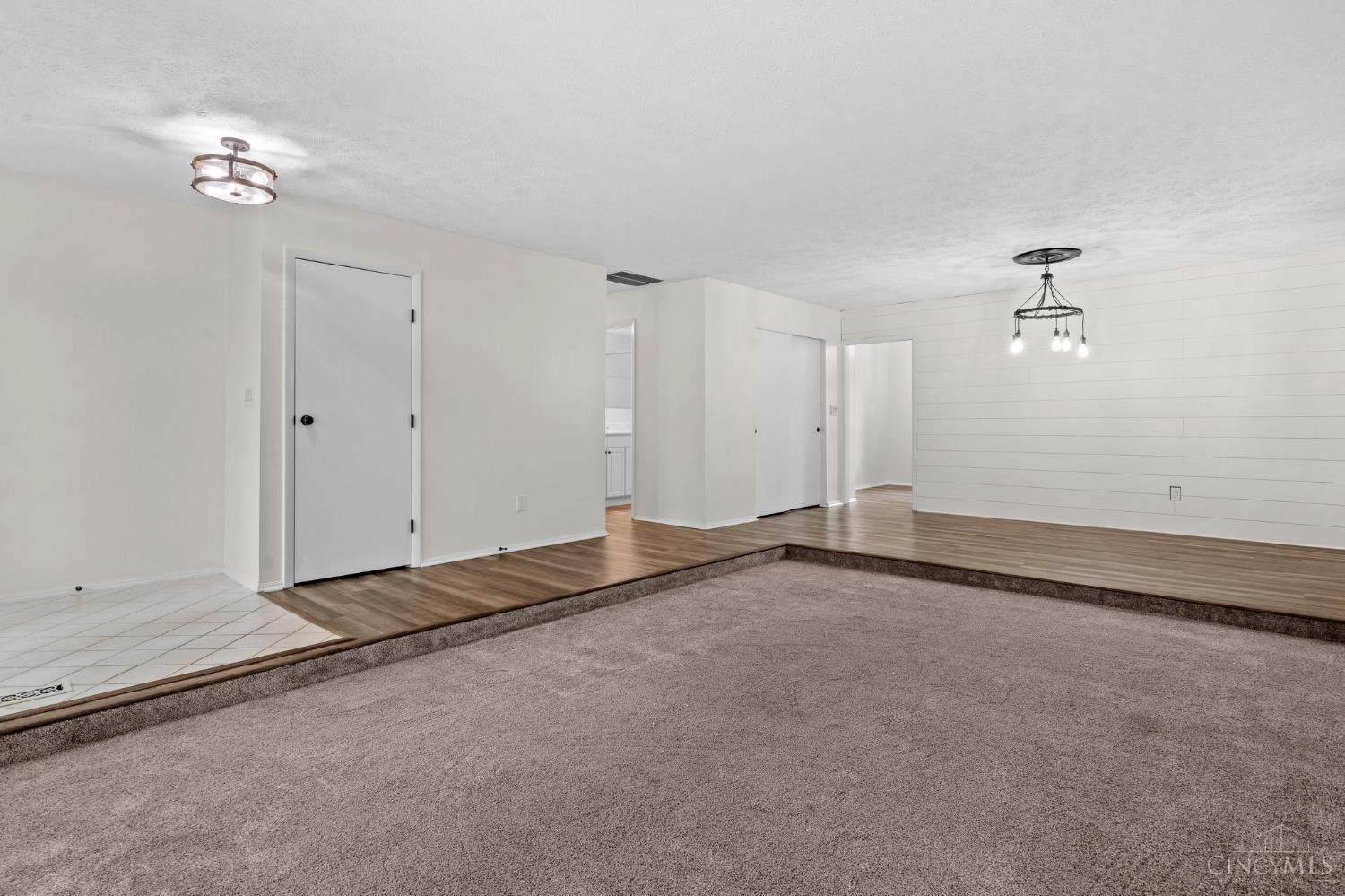 9732 Stagecoach Drive, Centerville, OH, 45458 — photo 16