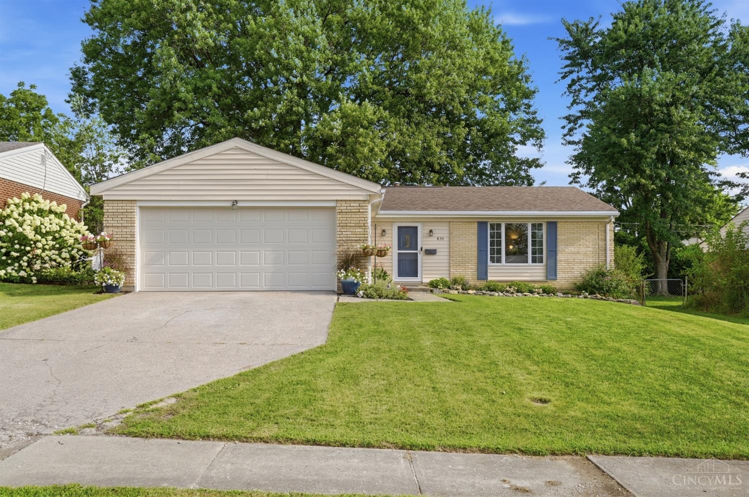2nd image of 834 Holyoke Dr, Forest Park, OH 45240 | MLS# 1887463