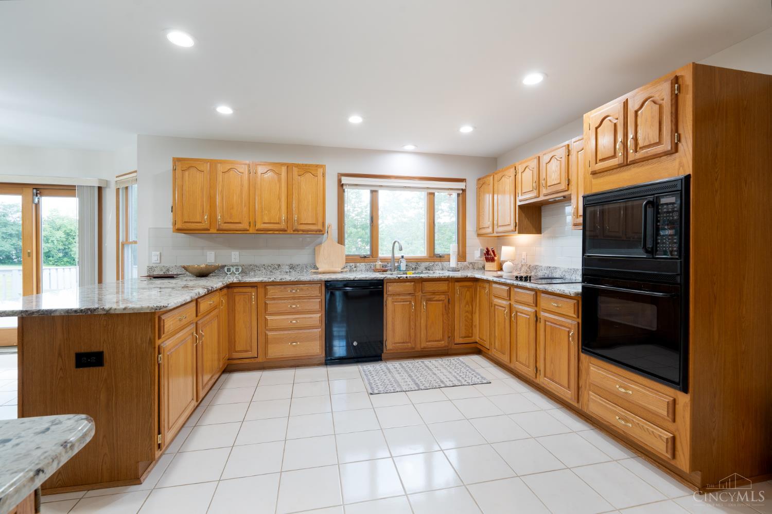 8481 Old Shaw Way, West Chester, OH, 45069 — photo 13