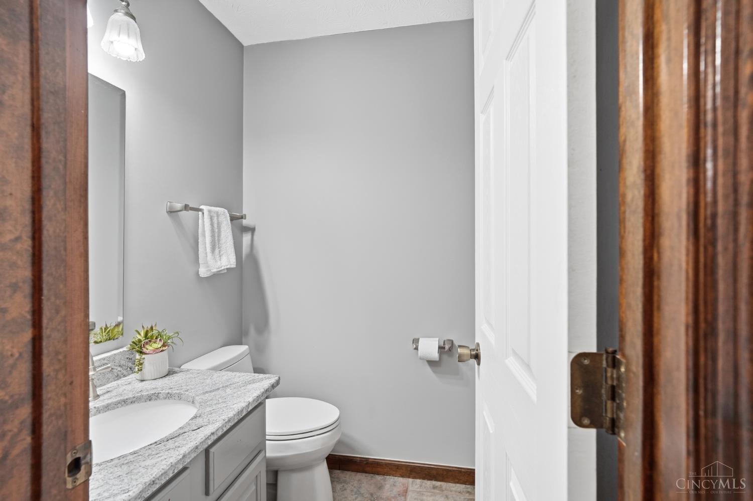 1802 Lord Fitzwalter Drive, Miamisburg, OH, 45342 — photo 16