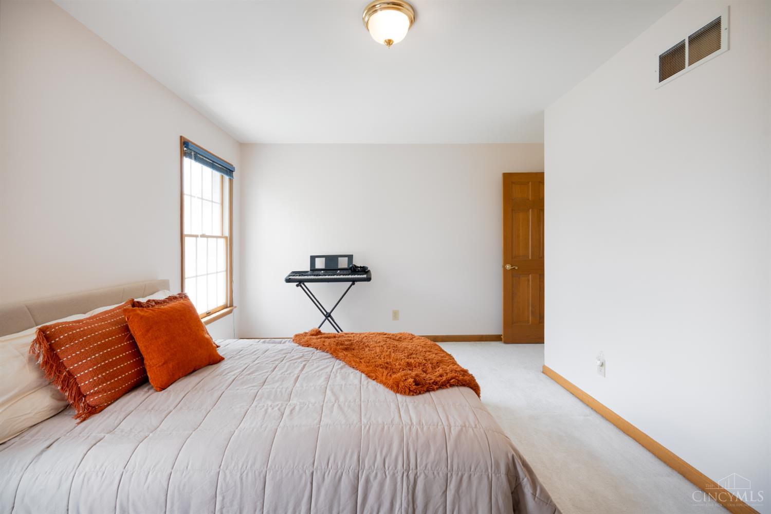 8481 Old Shaw Way, West Chester, OH, 45069 — photo 35