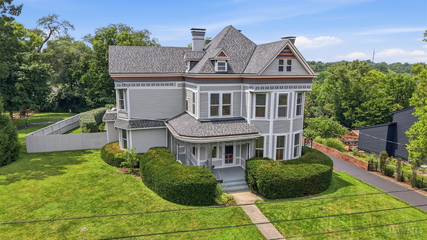 3475 McFarlan Road, Cincinnati, OH, 45211 — photo 2