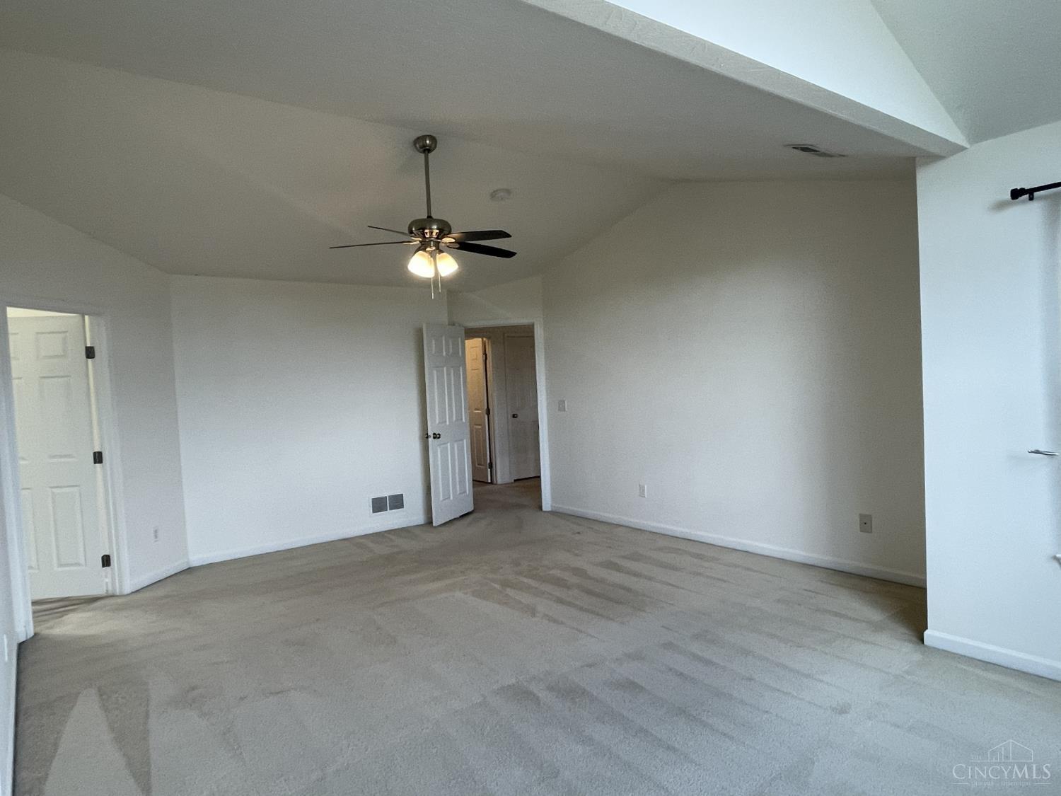5095 Snow Valley Lane, Liberty Twp, OH, 45011 — photo 8