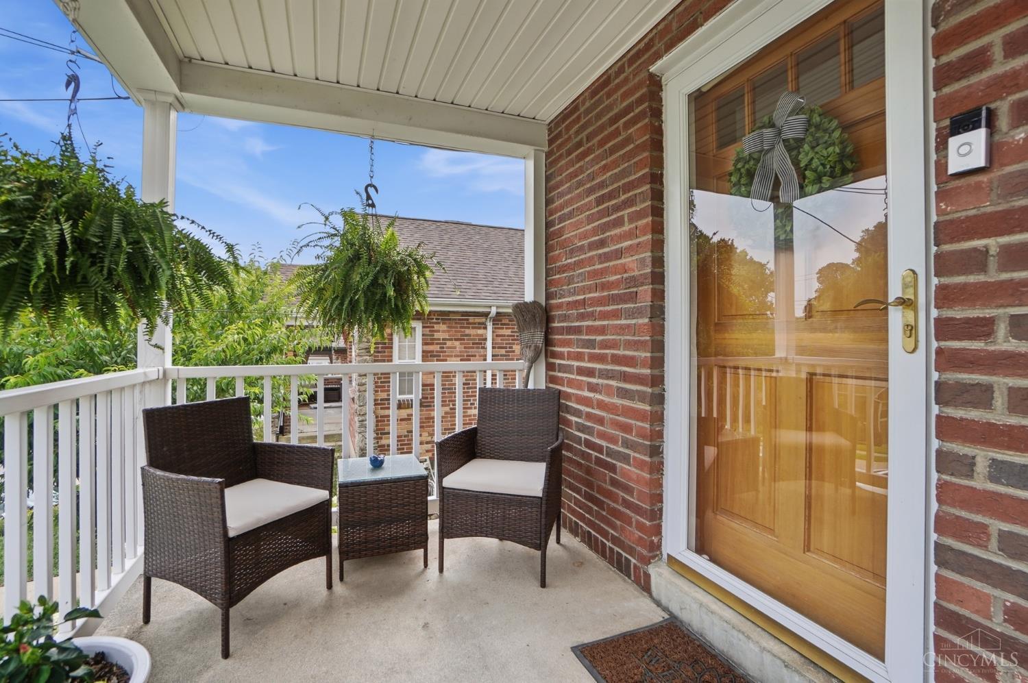 4127 Paxton Woods Drive, Cincinnati, OH, 45209 — photo 4