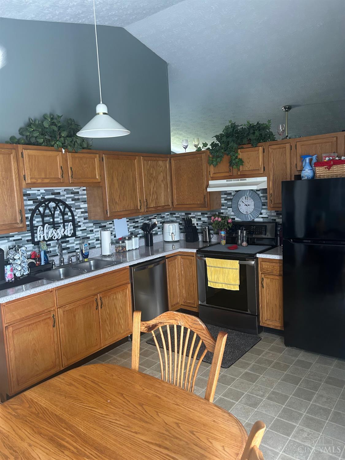 819 Barrington Court, Trenton, OH, 45067 — photo 3
