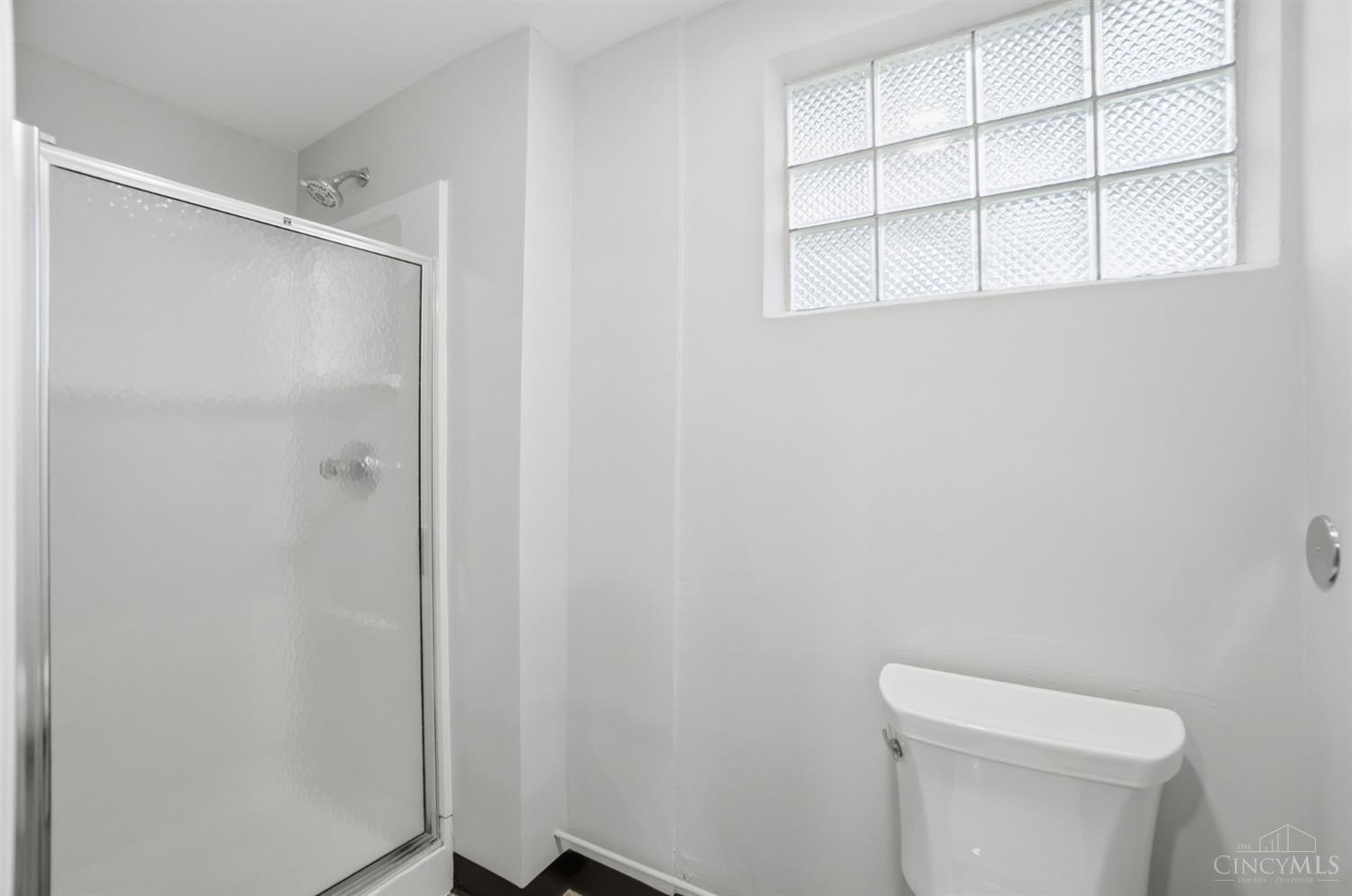 6331 Starridge Court, Green Twp, OH, 45248 — photo 43