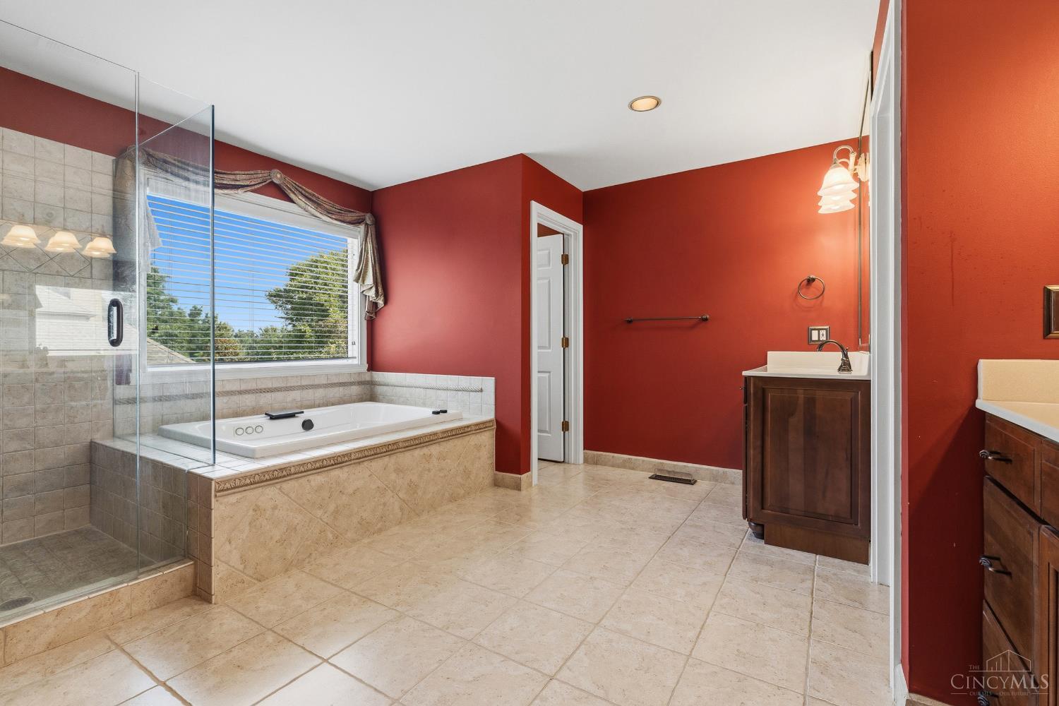 1628 Fairway Crest, Miami Twp, OH, 45140 — photo 29