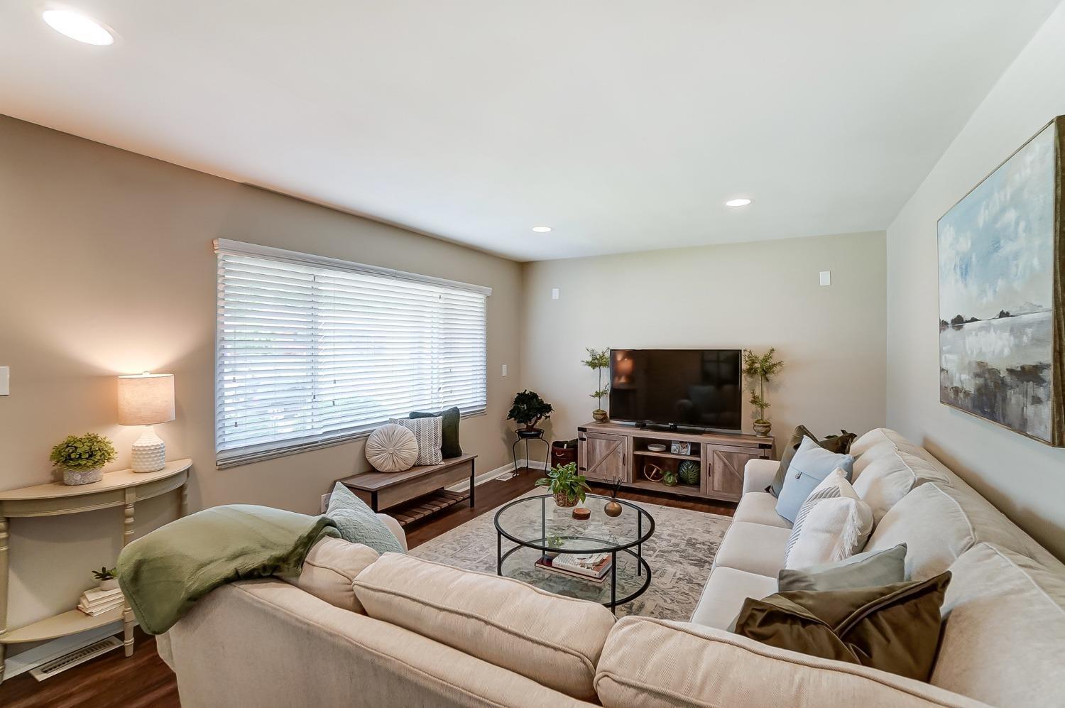 1599 Yellowglen Drive, Anderson Twp, OH, 45255 — photo 8
