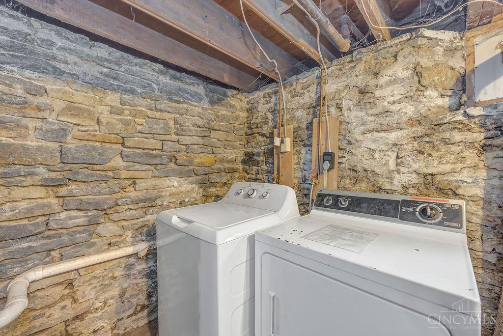 223 College Avenue, Oxford, OH, 45056 — photo 37