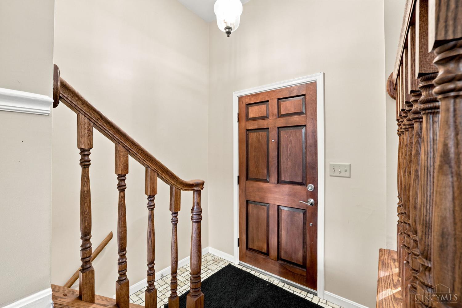 6224 Schunk Court, Green Twp, OH, 45239 — photo 5