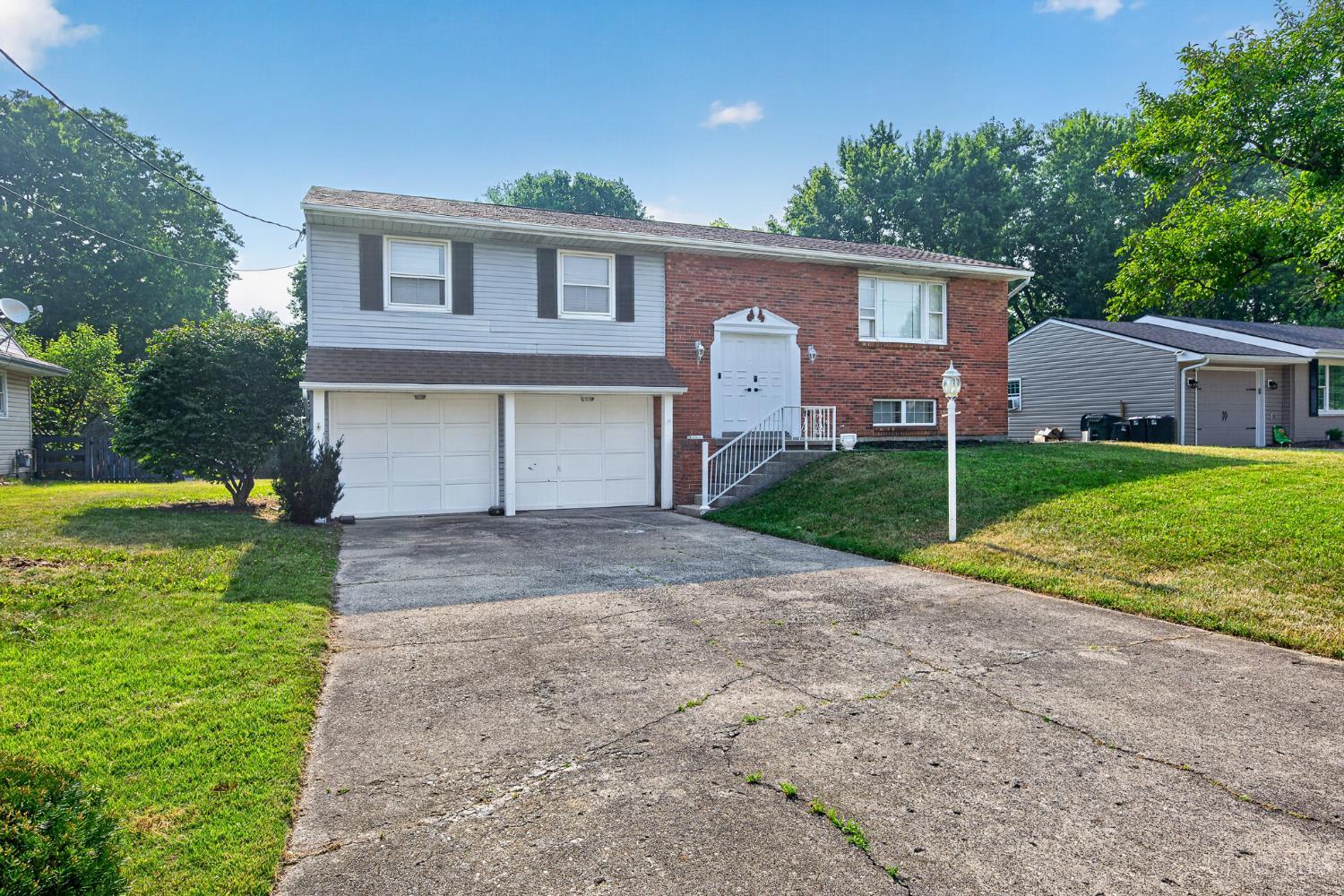 414 Holland Drive, Trenton, OH, 45067 — photo 2