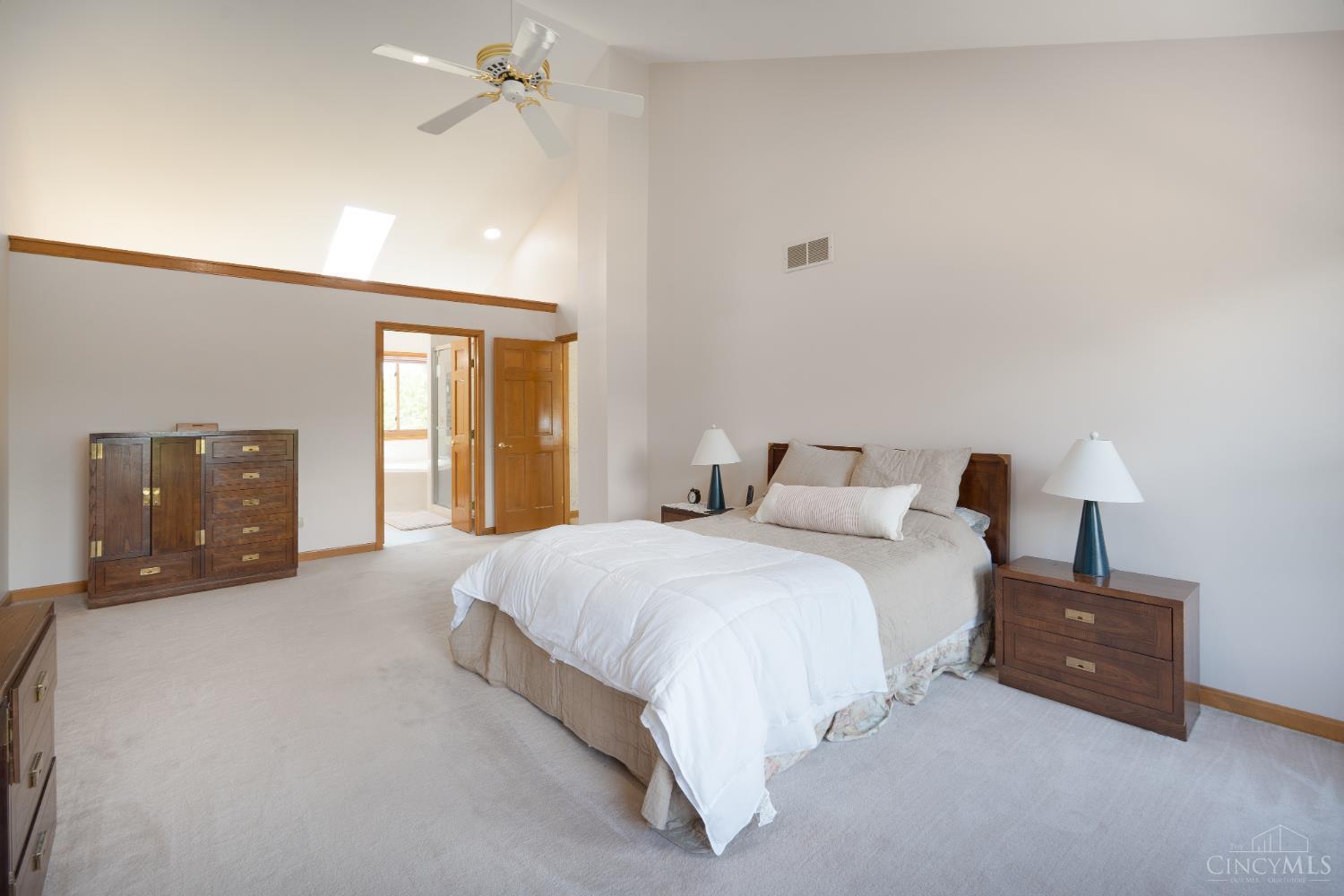 8481 Old Shaw Way, West Chester, OH, 45069 — photo 24
