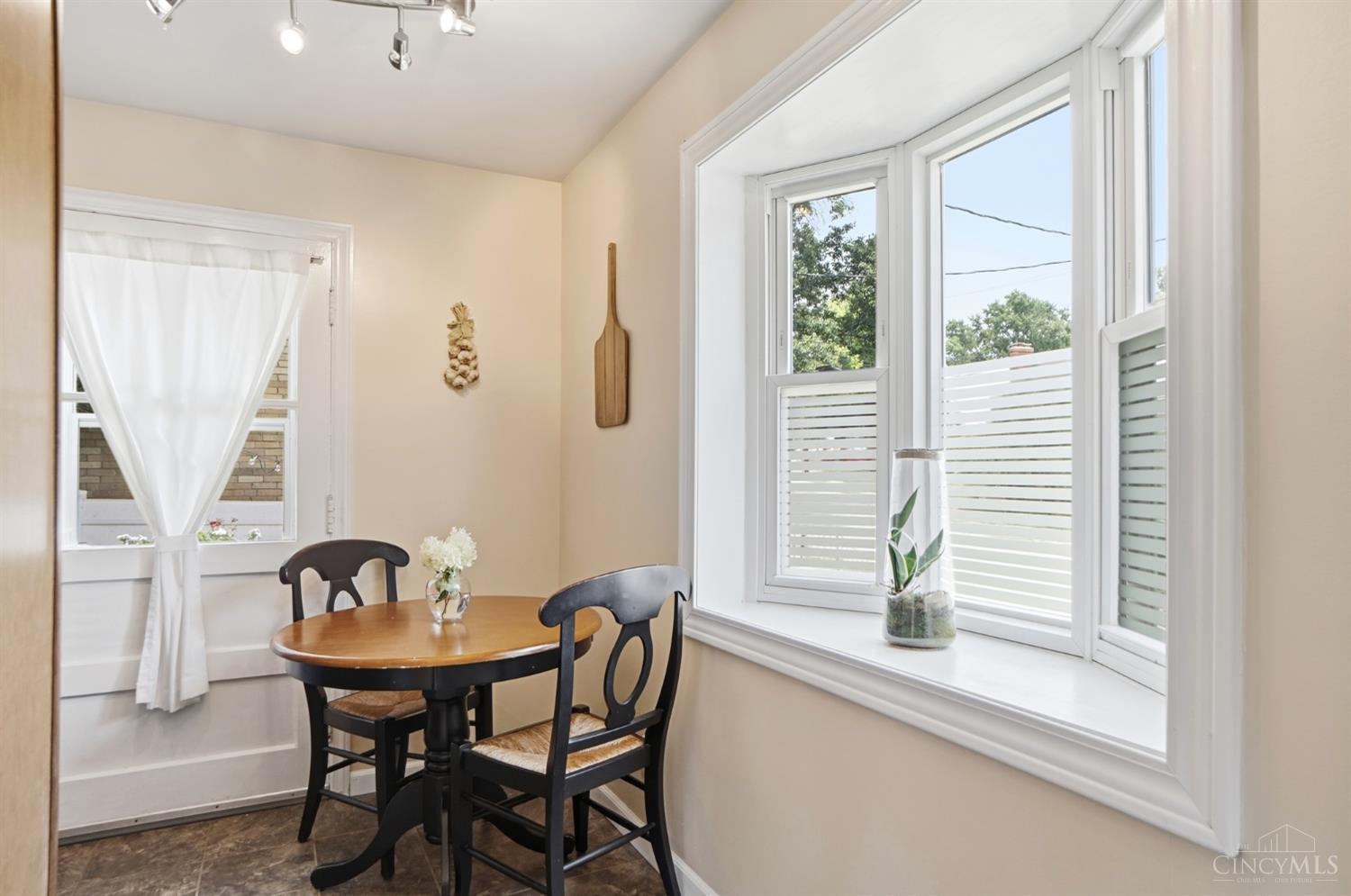4127 Paxton Woods Drive, Cincinnati, OH, 45209 — photo 7
