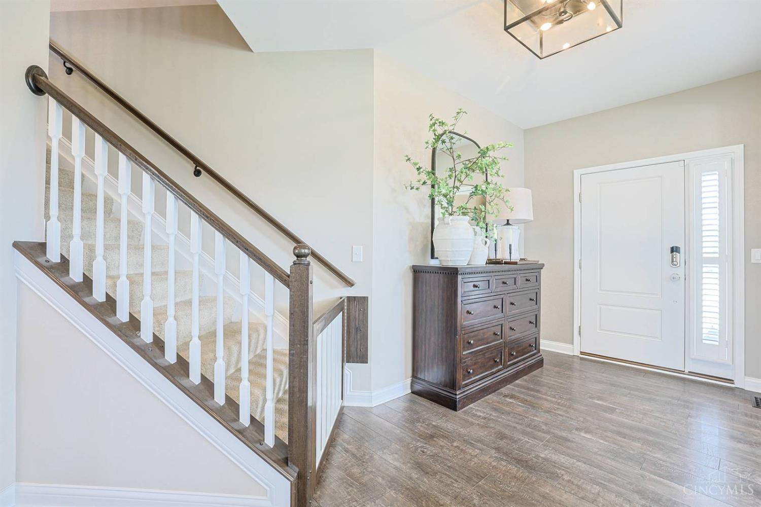 4th image of 7485 Marsh Creek Ln, Hamilton Twp, OH 45039 | MLS# 1887631
