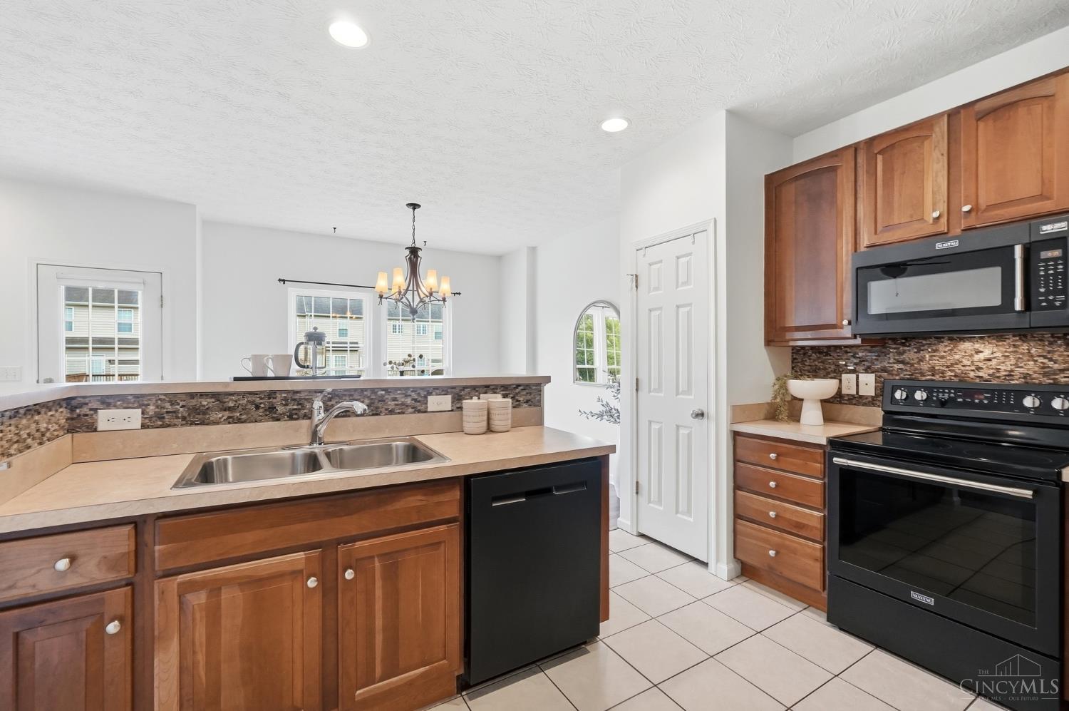 2825 Cardiff Court, Fairfield Twp, OH, 45011 — photo 9