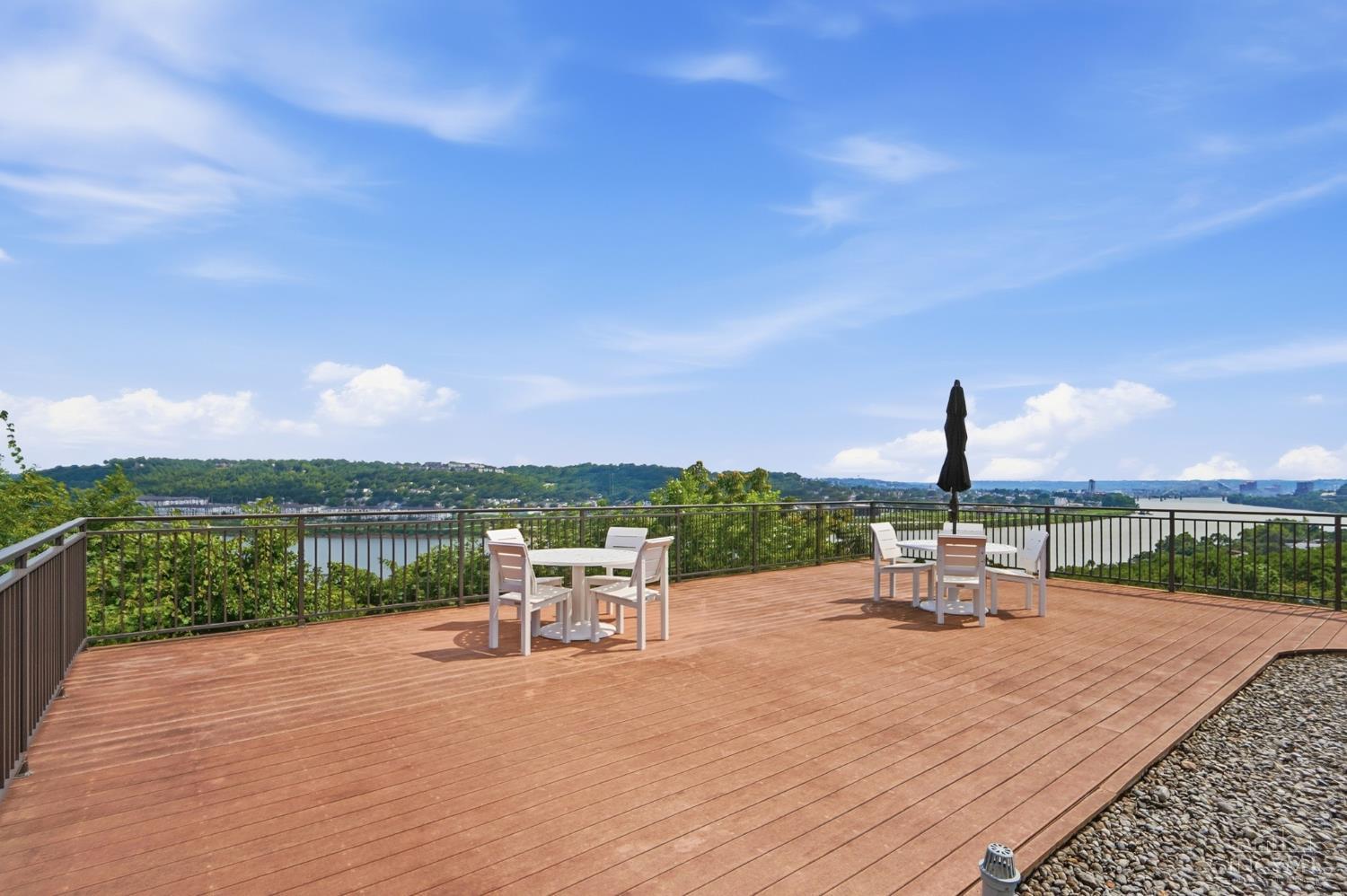 415 Bond Place #4C, Cincinnati, OH, 45206 — photo 68