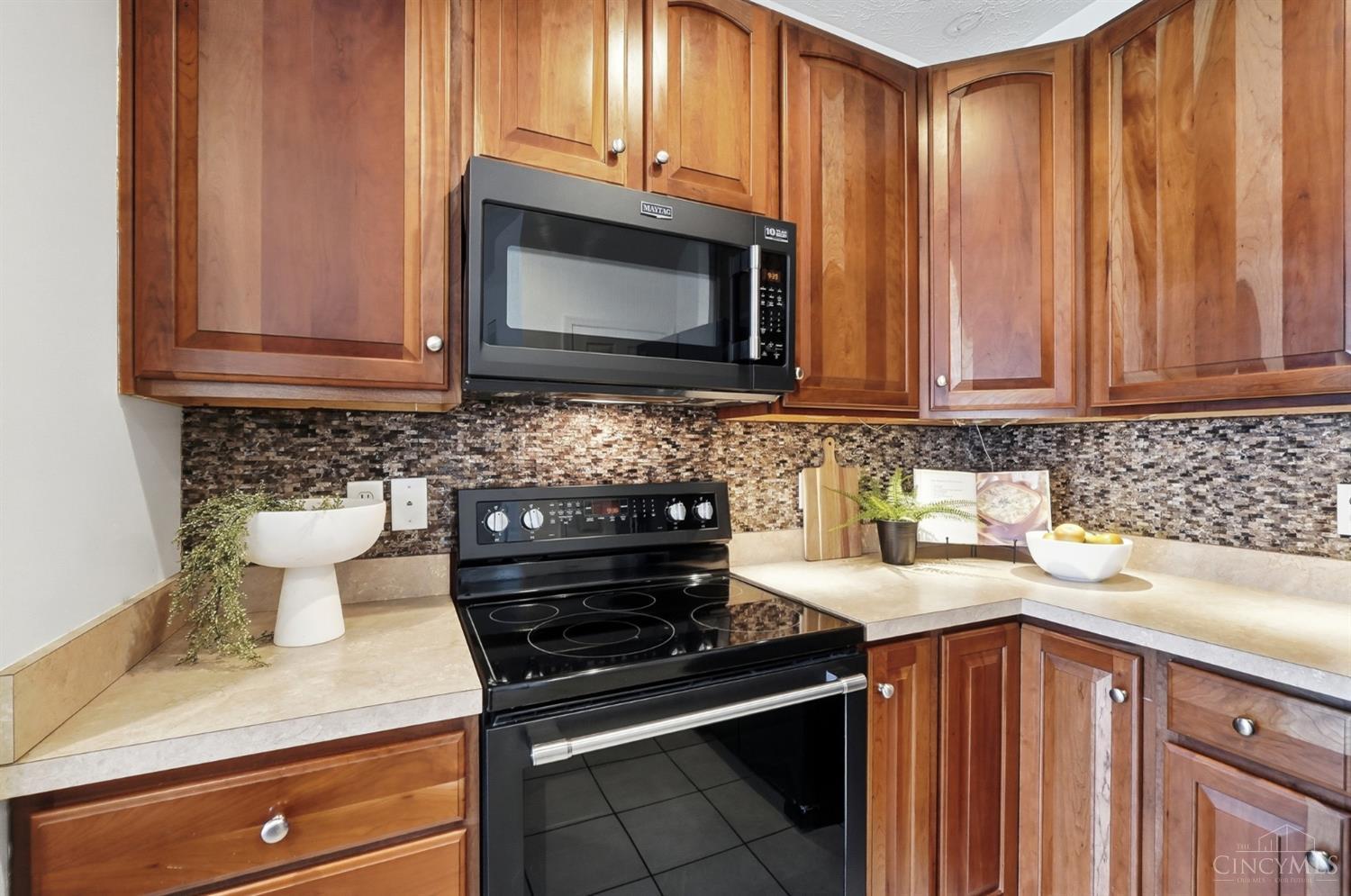 2825 Cardiff Court, Fairfield Twp, OH, 45011 — photo 12