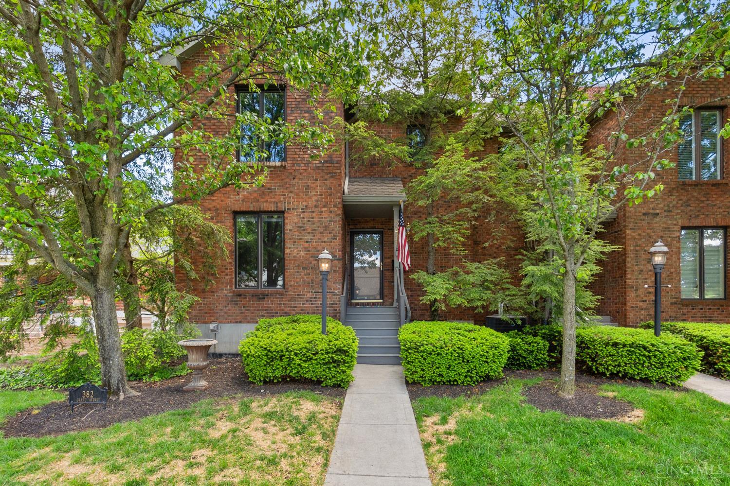 382 Grand Avenue, Cincinnati, OH, 45205
