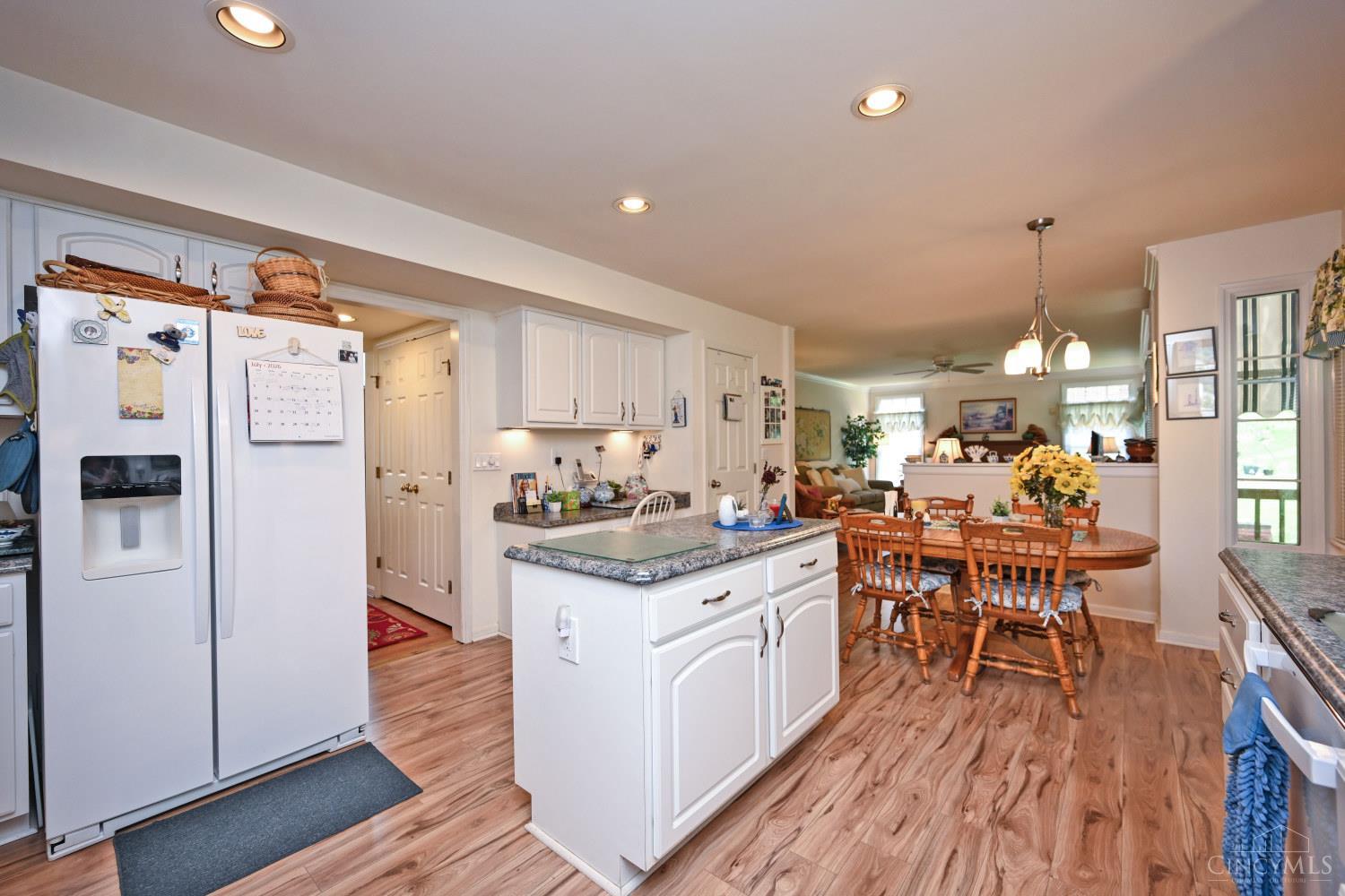 6889 Maddux Drive, Anderson Twp, OH, 45230 — photo 17