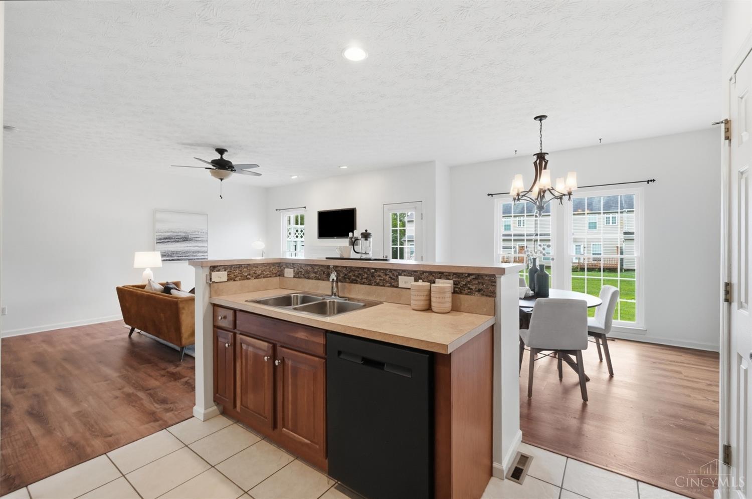 2825 Cardiff Court, Fairfield Twp, OH, 45011 — photo 10