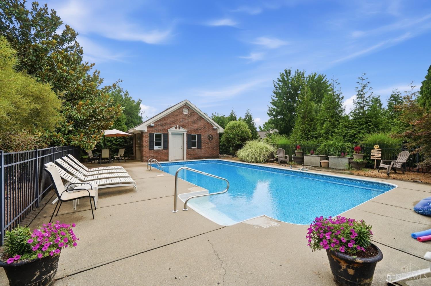 1374 Wexford Lane, Green Twp, OH, 45233 — photo 67
