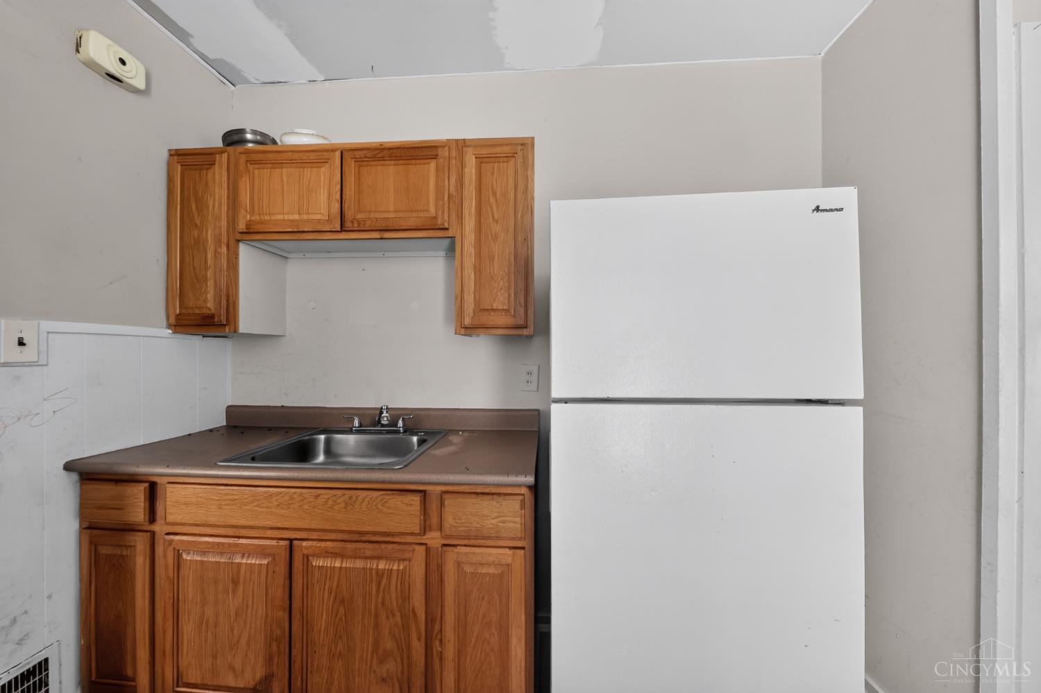 6823 Betts Avenue, North College Hill, OH, 45239 — photo 9