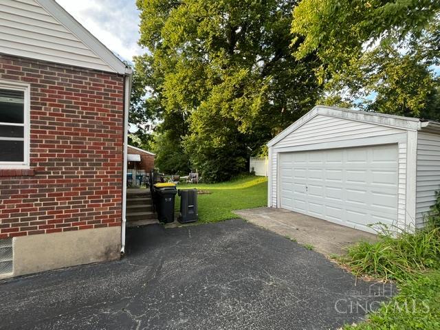 6825 Esther Lane, Madeira, OH, 45243 — photo 20