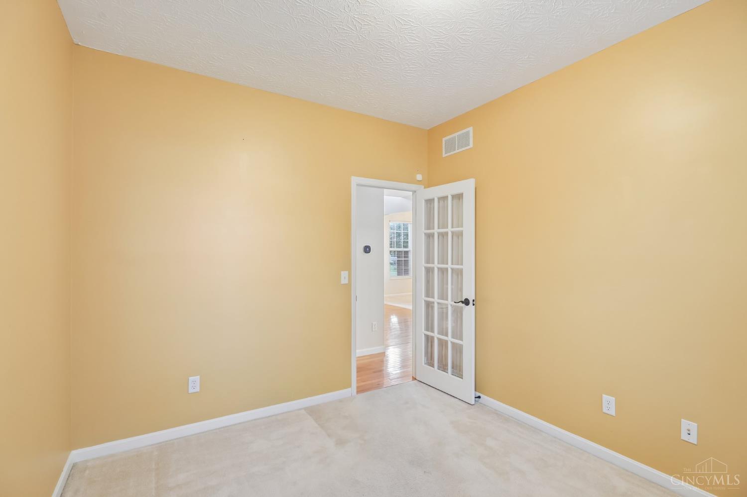 5798 Hawthorne Reserve Drive, Liberty Twp, OH, 45044 — photo 26