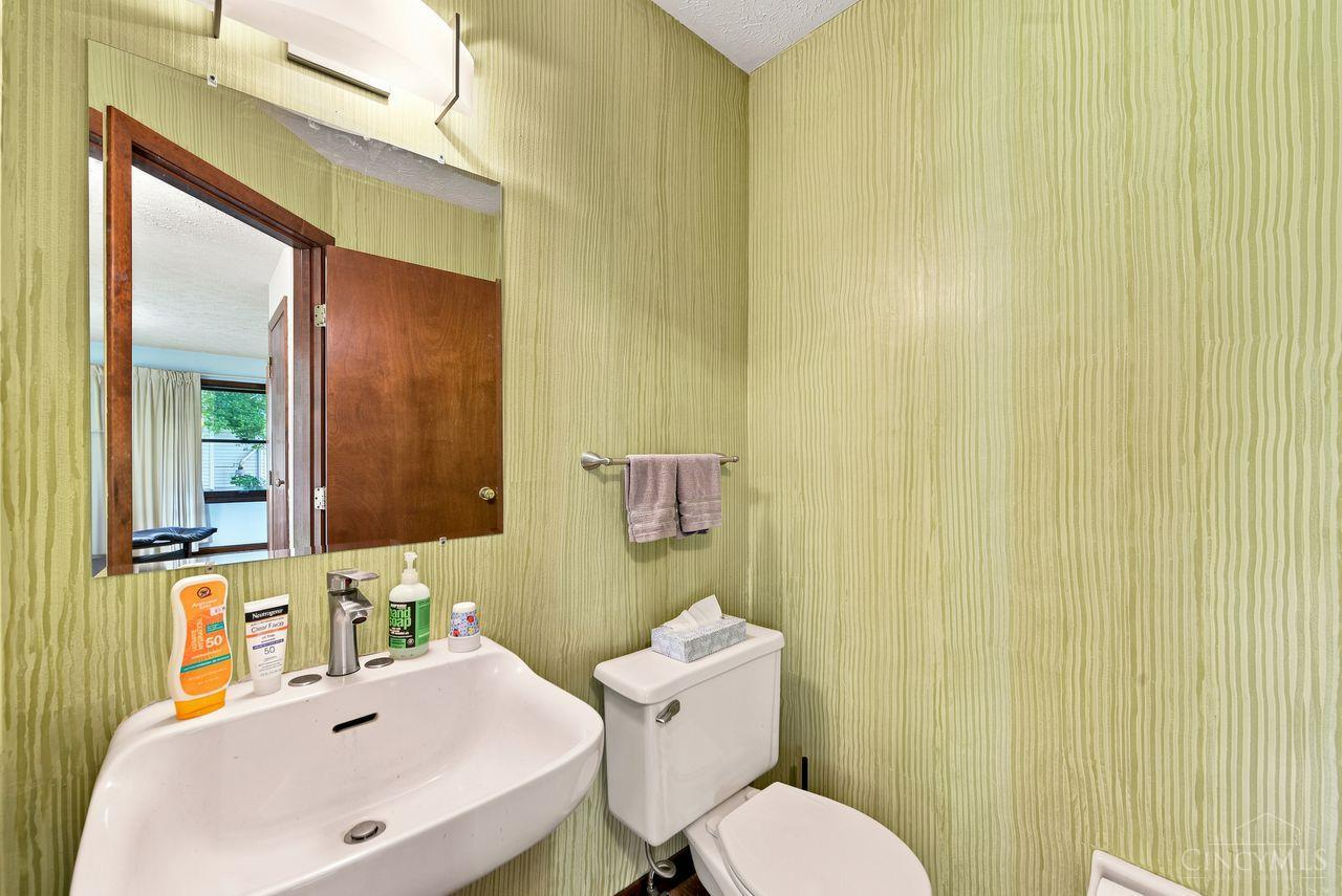 9233 Meadow Drive, Deerfield Twp., OH, 45039 — photo 18