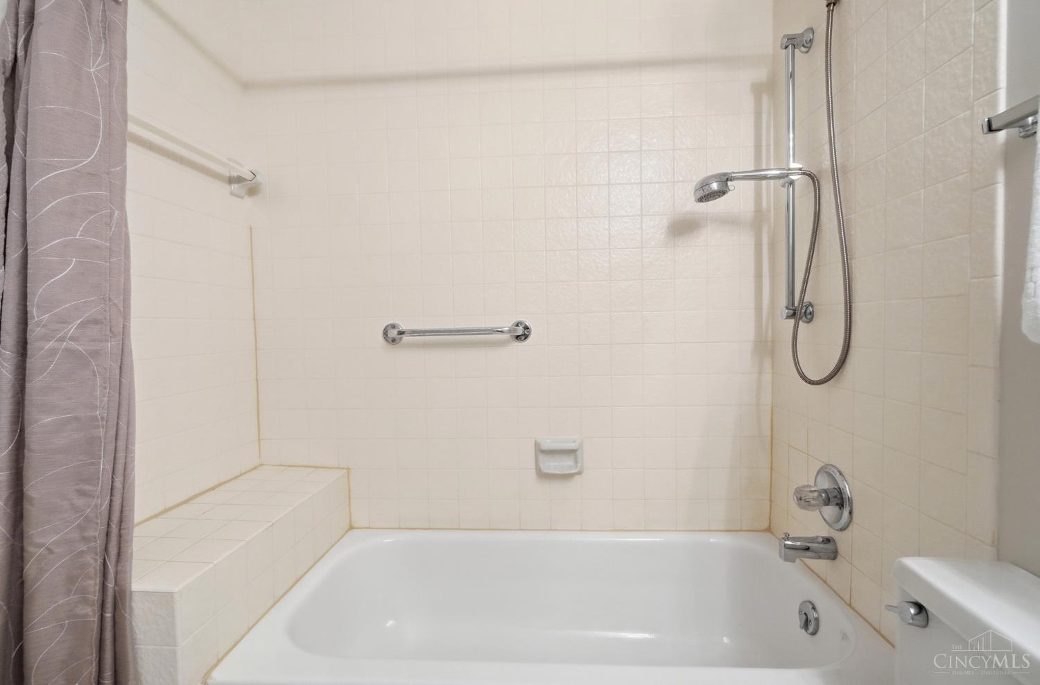 415 Bond Place #4C, Cincinnati, OH, 45206 — photo 39