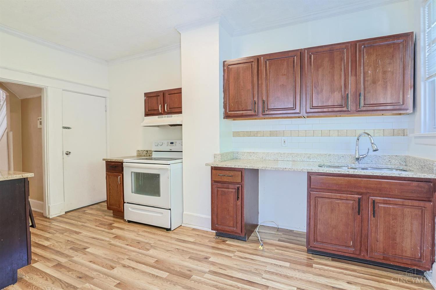 741 Mcpherson Avenue, Cincinnati, OH, 45205 — photo 14
