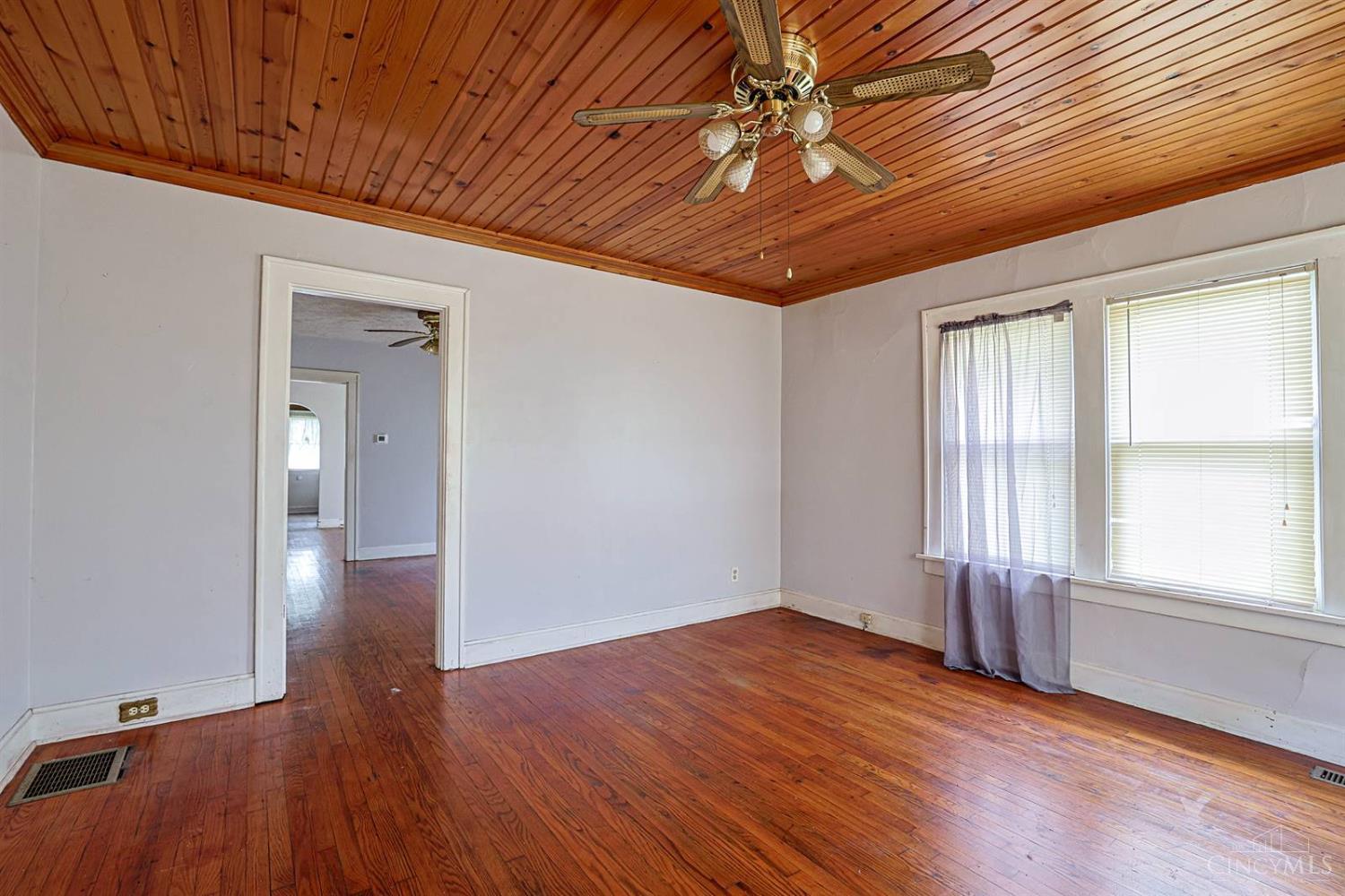 6636 Fairpark Avenue, Cincinnati, OH, 45216 — photo 4