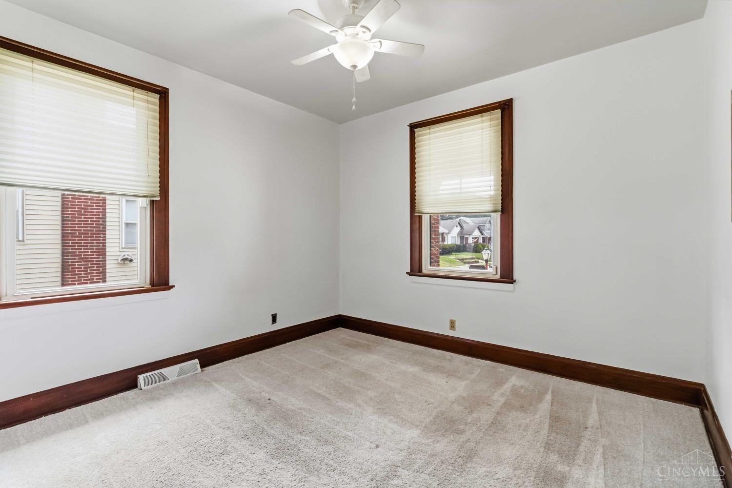 3606 Homelawn Avenue, Cheviot, OH, 45211 — photo 16