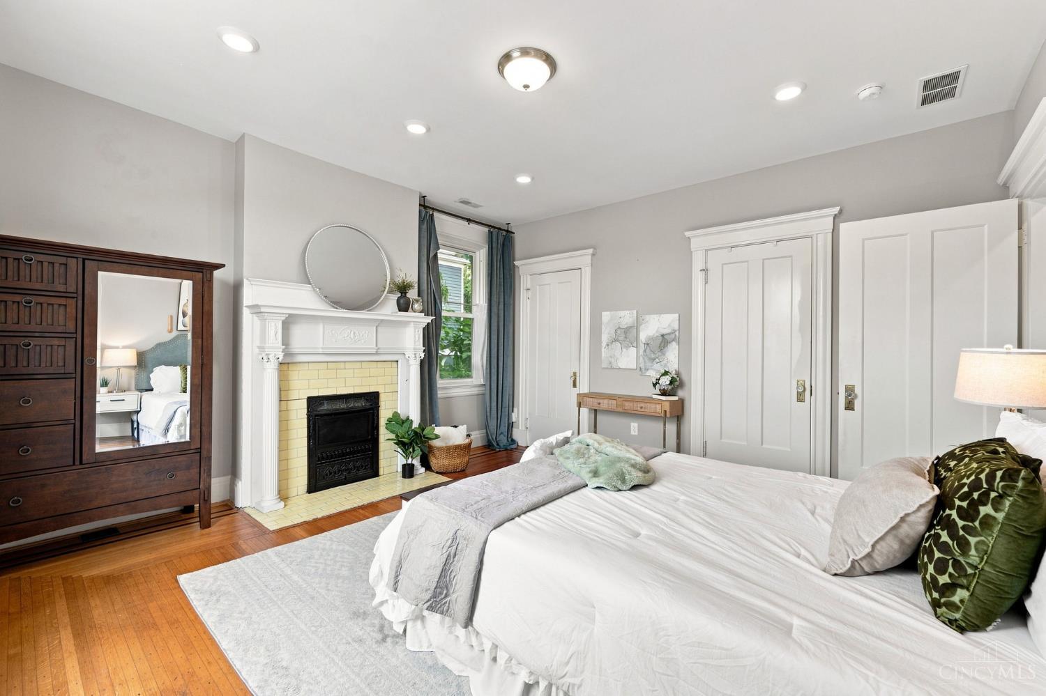 3229 Woodburn Avenue, Cincinnati, OH, 45207 — photo 28