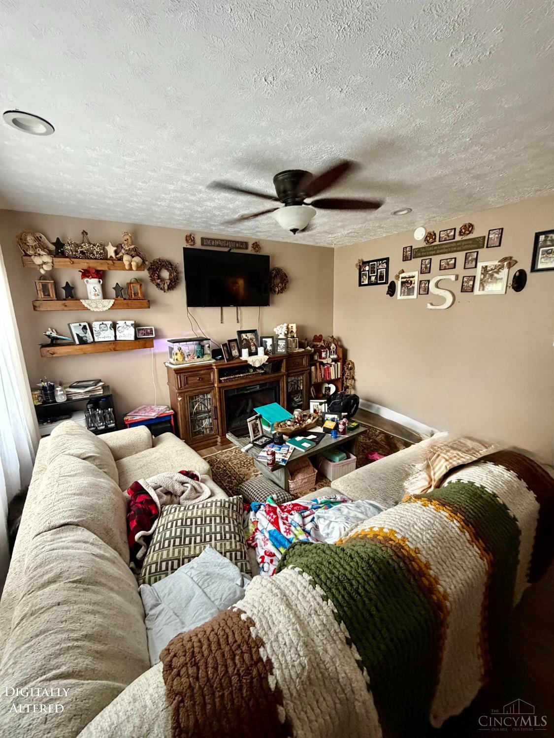 3400 Amberway Court, Colerain Twp, OH, 45251 — photo 3