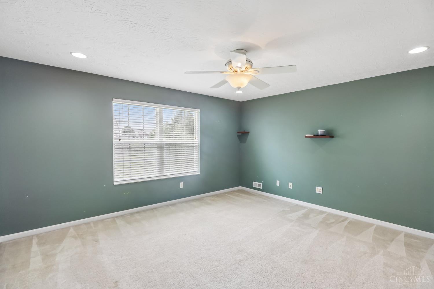 5798 Hawthorne Reserve Drive, Liberty Twp, OH, 45044 — photo 44