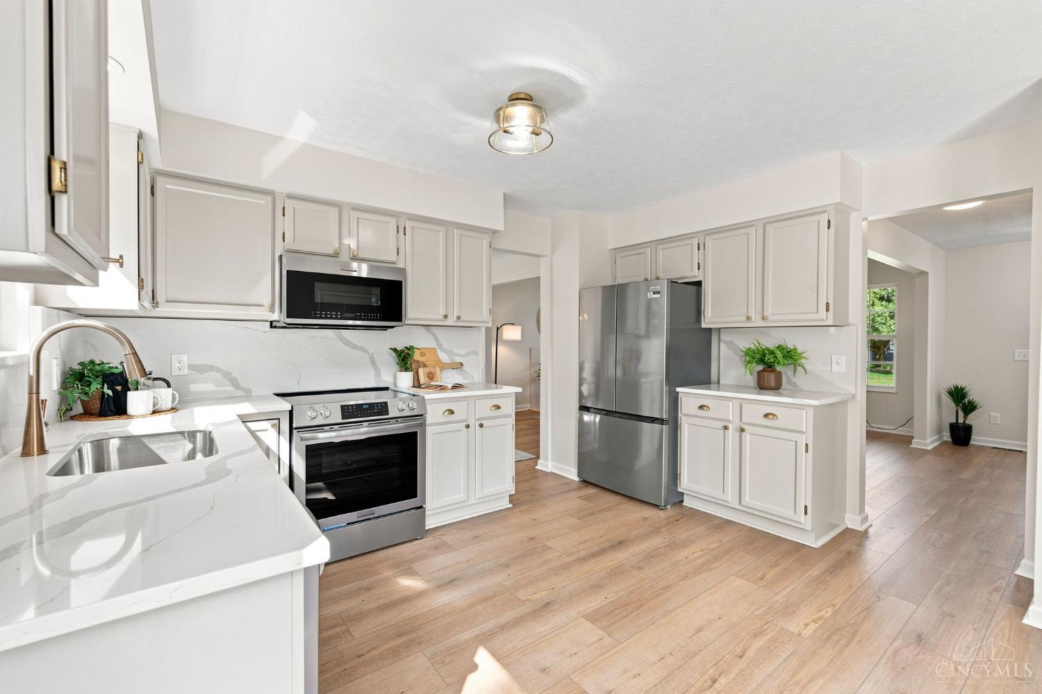 8631 Acredale Drive, West Chester, OH, 45069 — photo 12