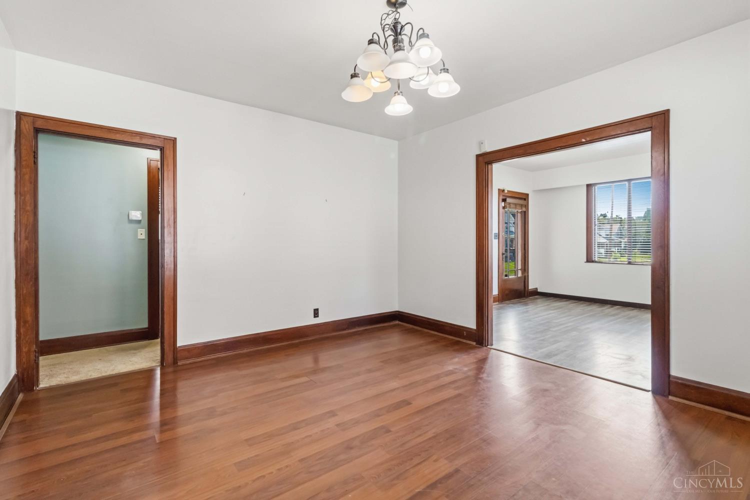 3606 Homelawn Avenue, Cheviot, OH, 45211 — photo 9
