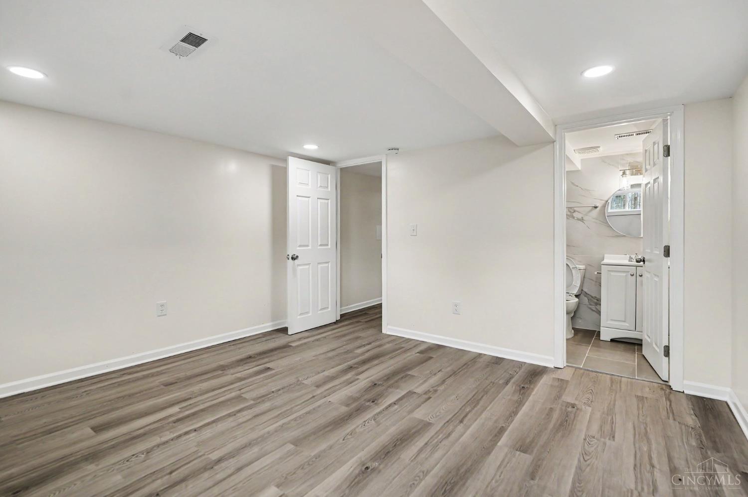 12175 Snider Road, Sycamore Twp, OH, 45249 — photo 32