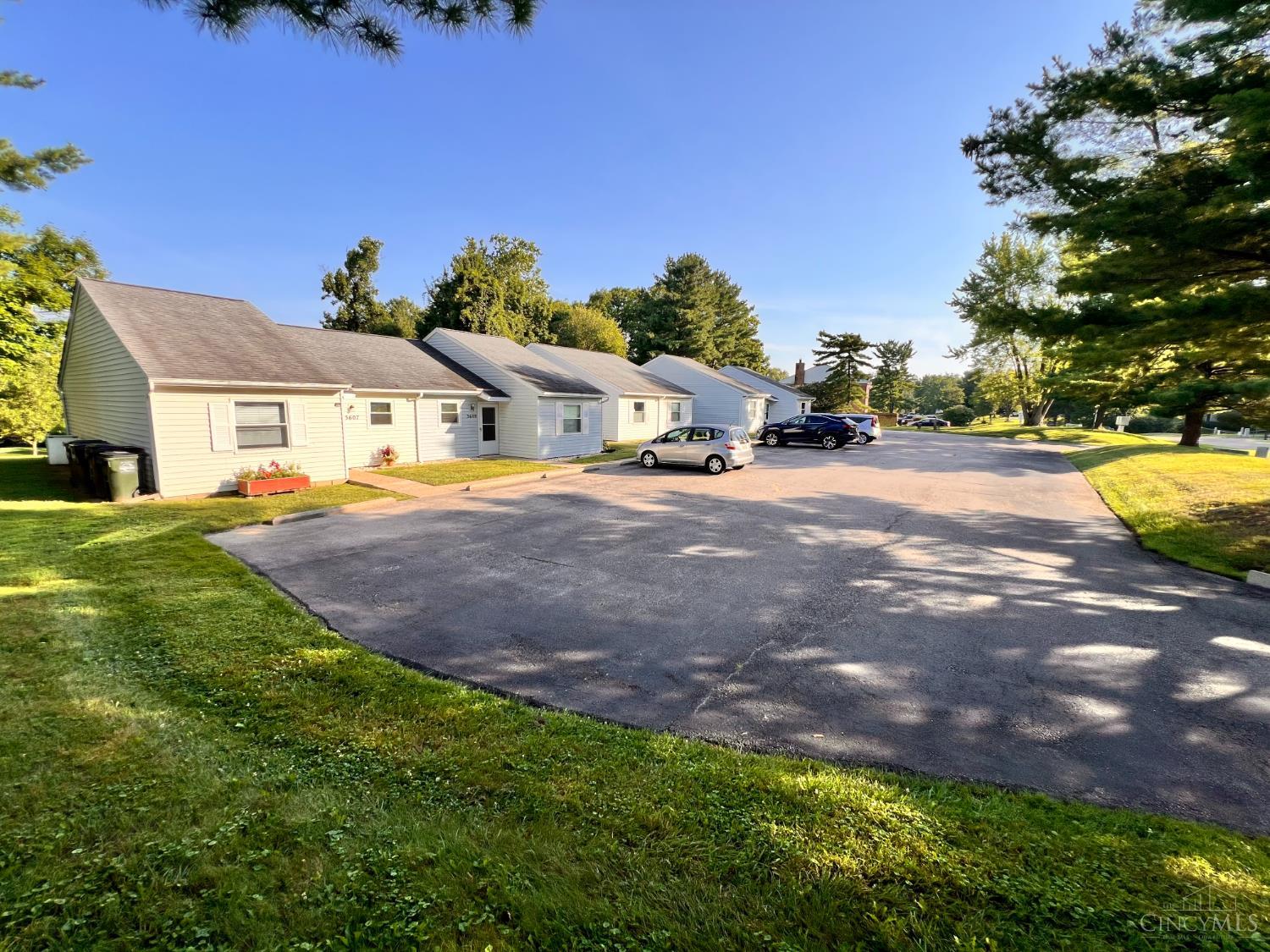 3607 Parfore Court, Pierce Twp, OH, 45245 — photo 5