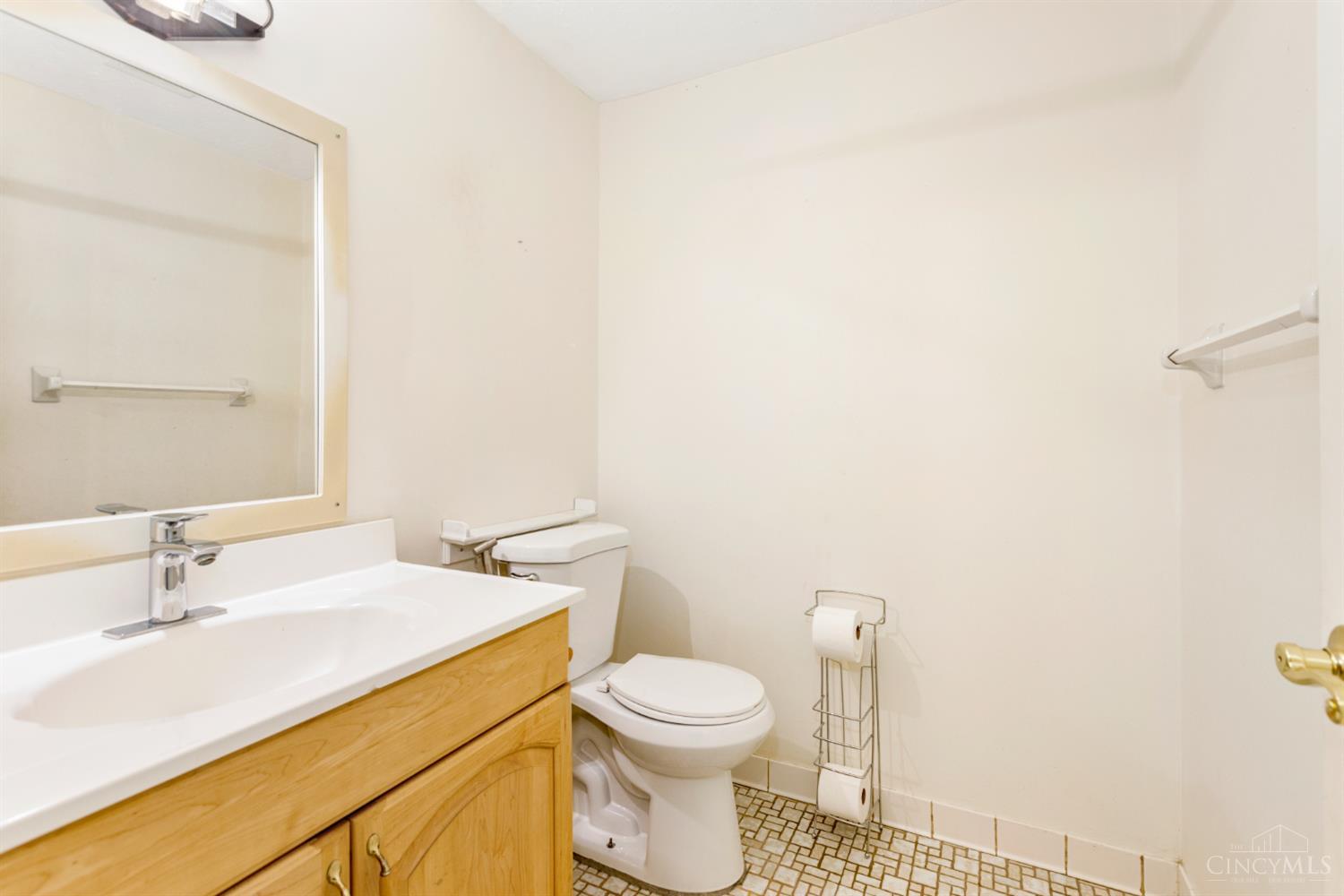 9699 Humphrey Road, Symmes Twp, OH, 45242 — photo 18