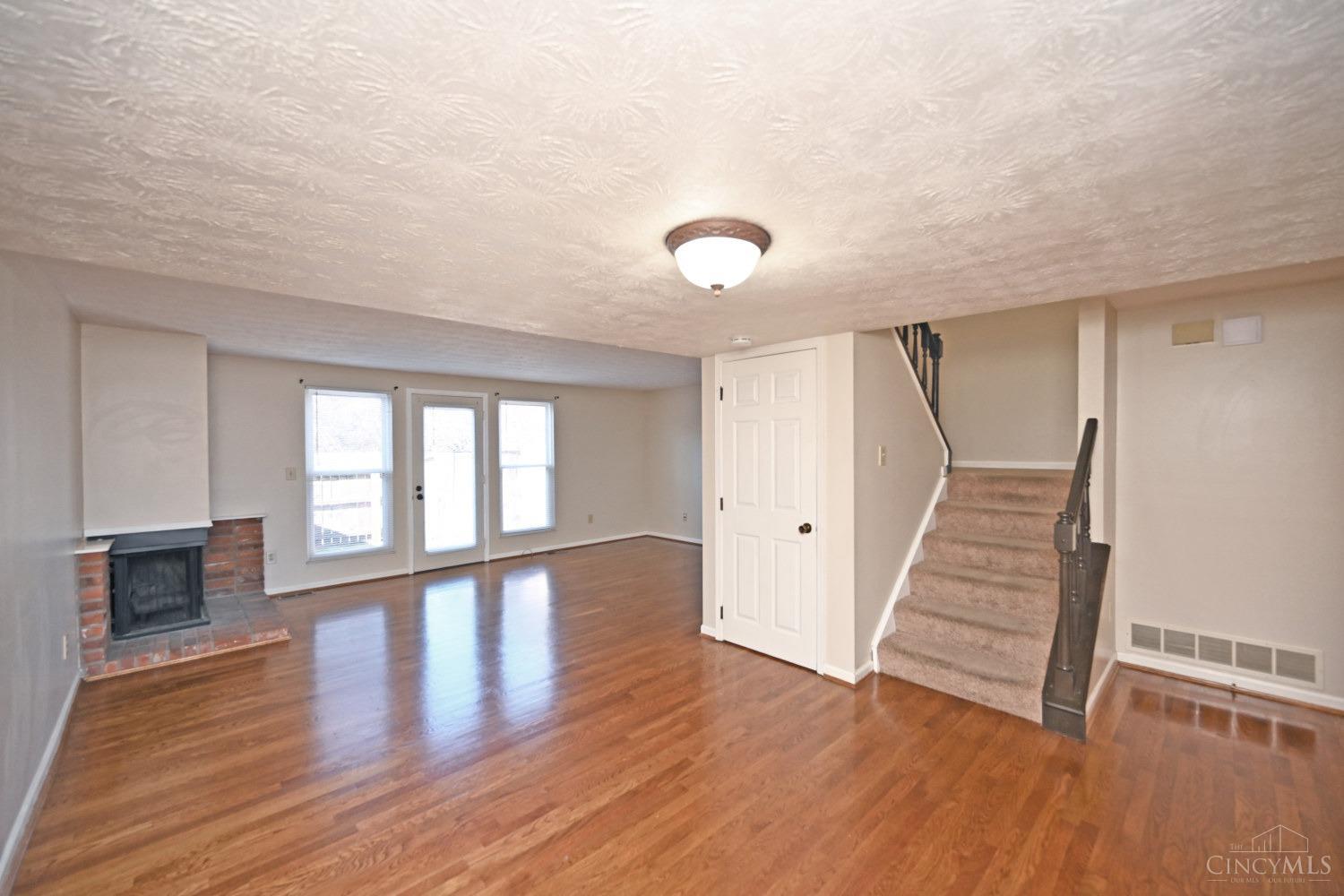 985 Woodlyn Drive, Anderson Twp, OH, 45230 — photo 6