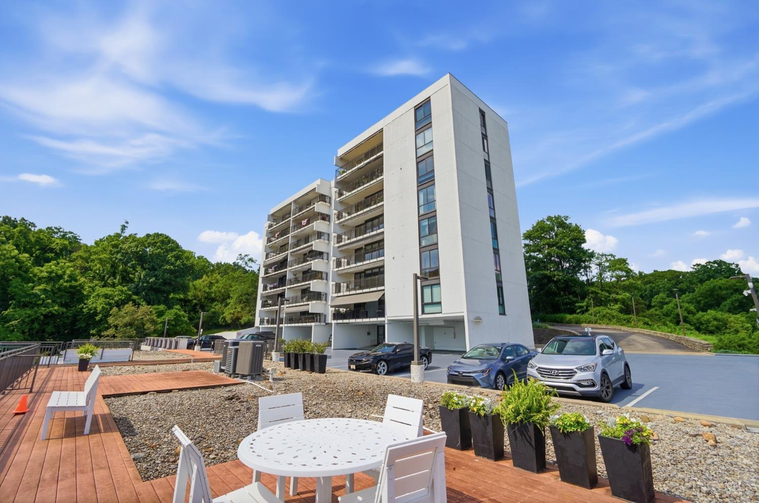 415 Bond Place #4C, Cincinnati, OH, 45206 — photo 67
