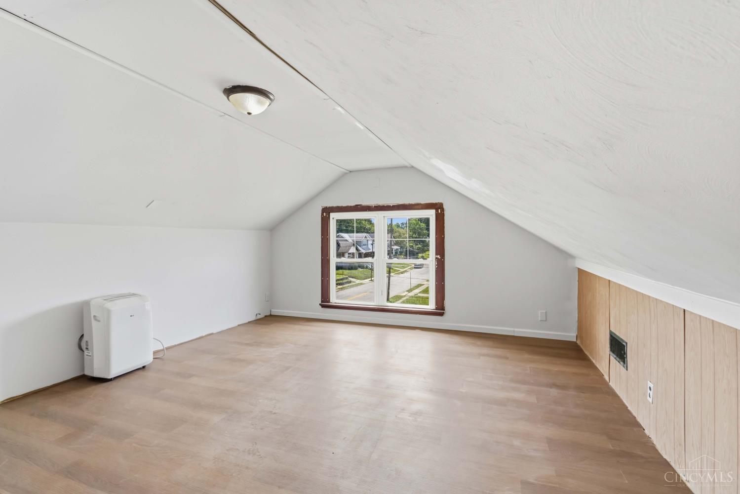 3606 Homelawn Avenue, Cheviot, OH, 45211 — photo 21