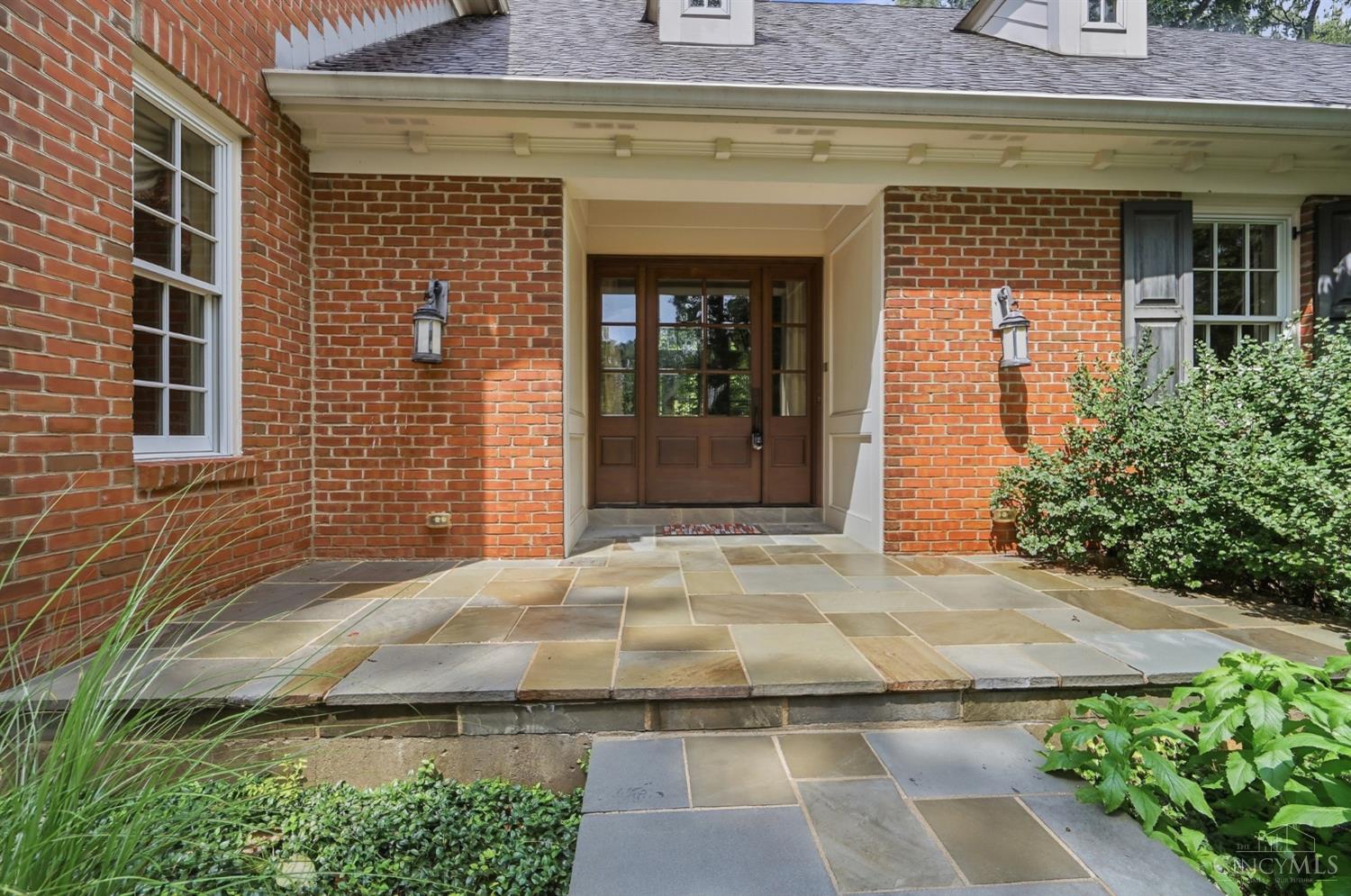 8100 Chinquapin Lane, Indian Hill, OH, 45243 — photo 3