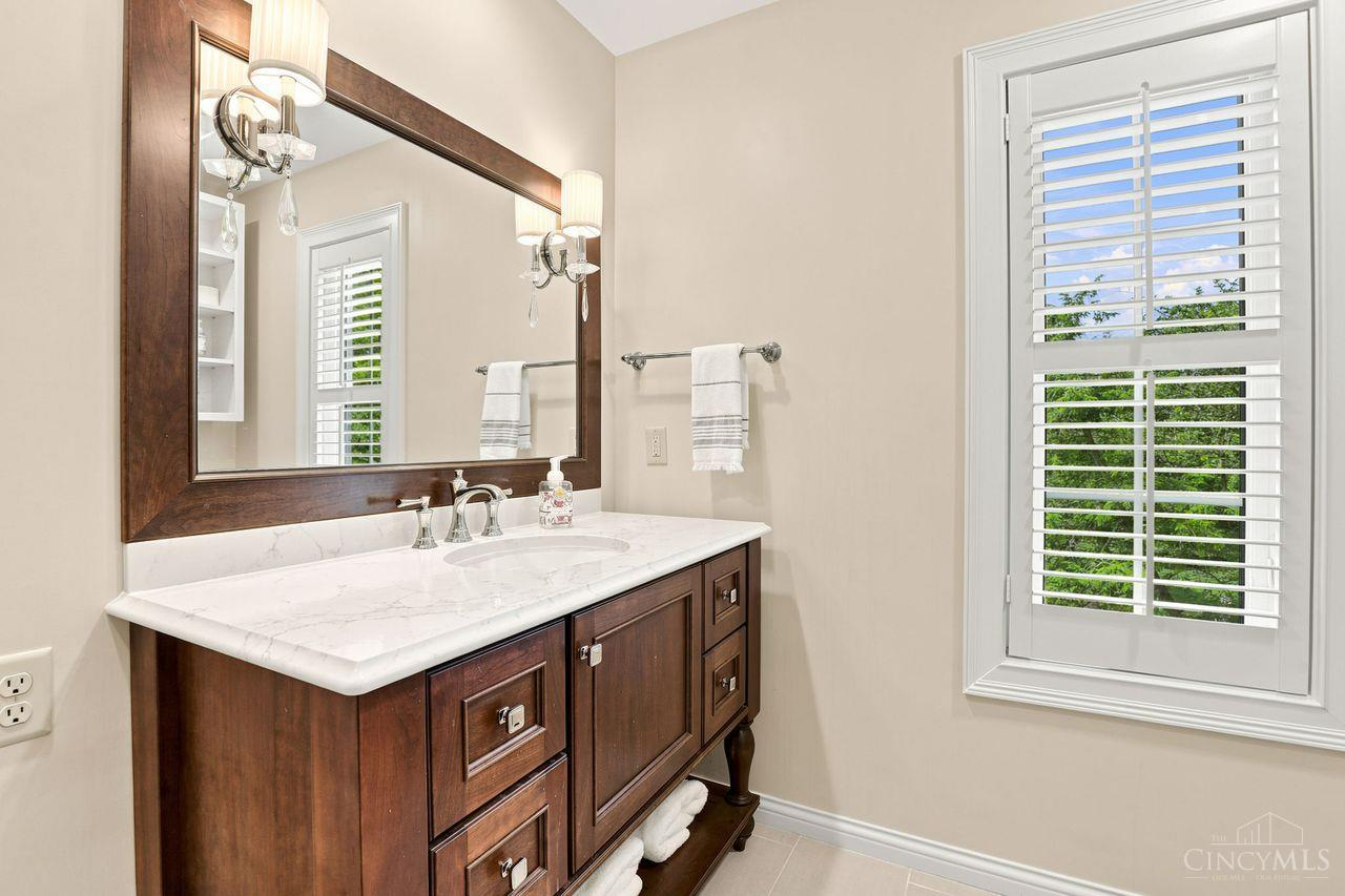 9786 Bennington Drive, West Chester, OH, 45241 — photo 45