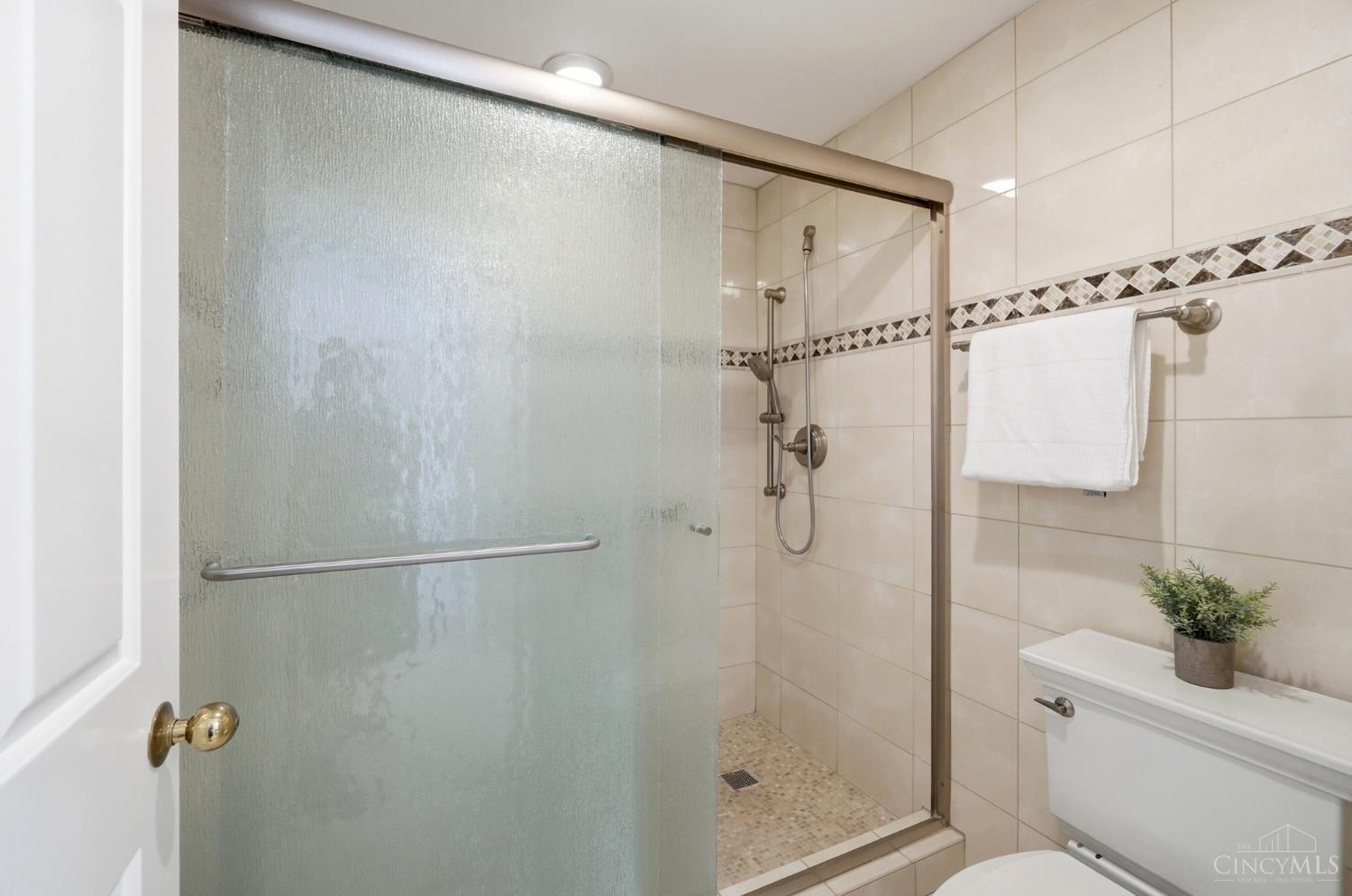 415 Bond Place #4C, Cincinnati, OH, 45206 — photo 30