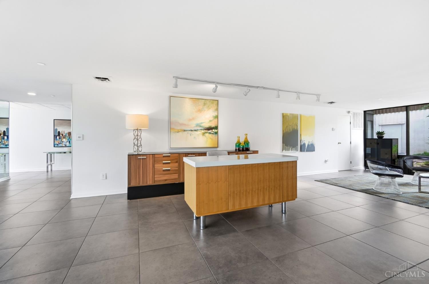 415 Bond Place #4C, Cincinnati, OH, 45206 — photo 55