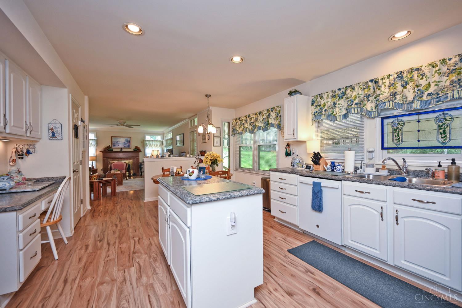 6889 Maddux Drive, Anderson Twp, OH, 45230 — photo 13